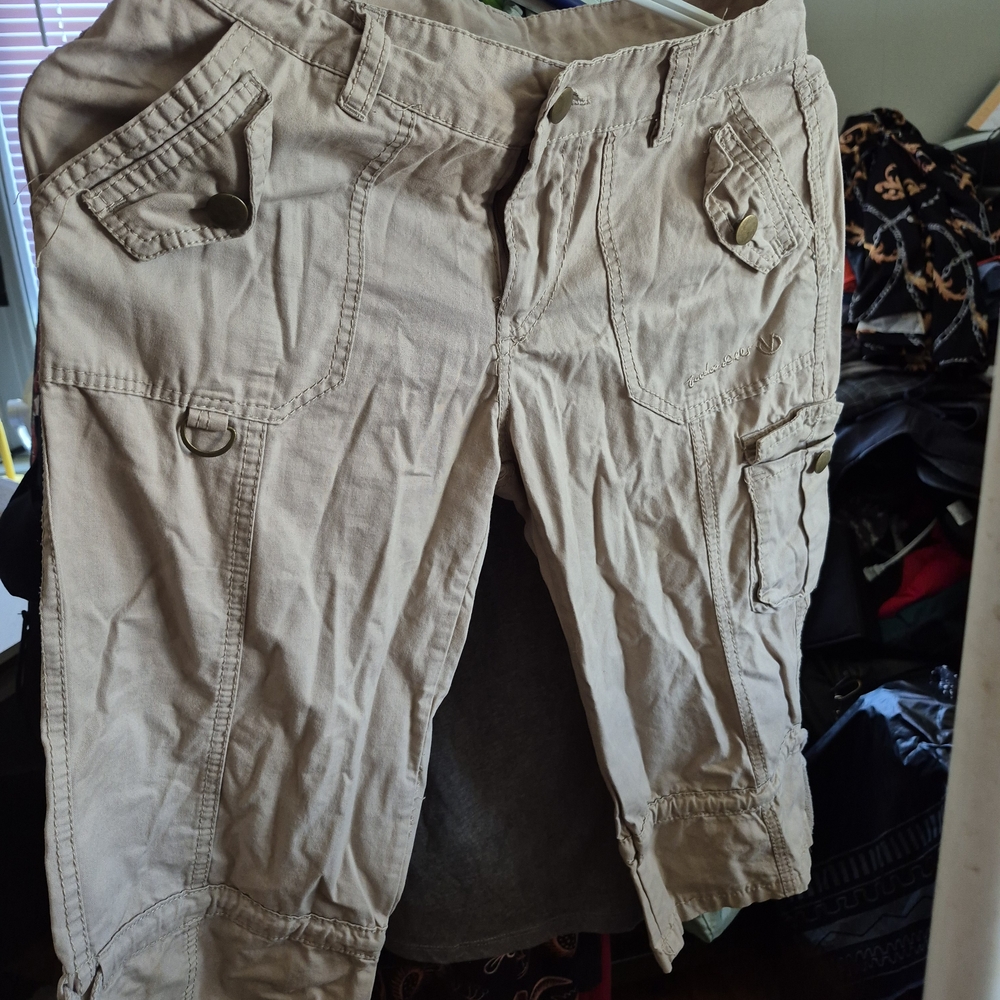 Sara Tan Cargo Shorts Relaxed Fit